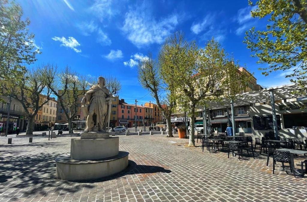 La Maison De Lily, Cosy Dans Le Vieux-Hyeres, Parking Gratuit Exterior photo